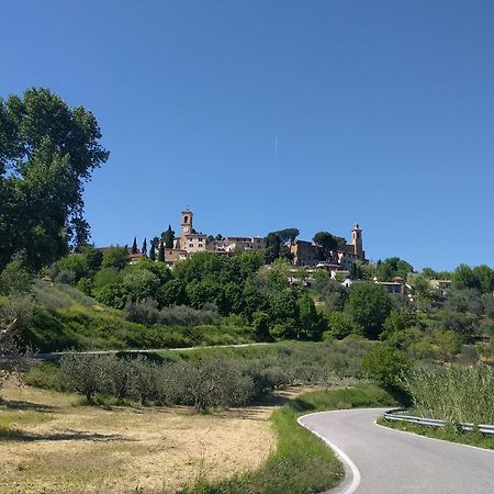 Апартаменти Casa Ghibellina Castelbellino Екстер'єр фото